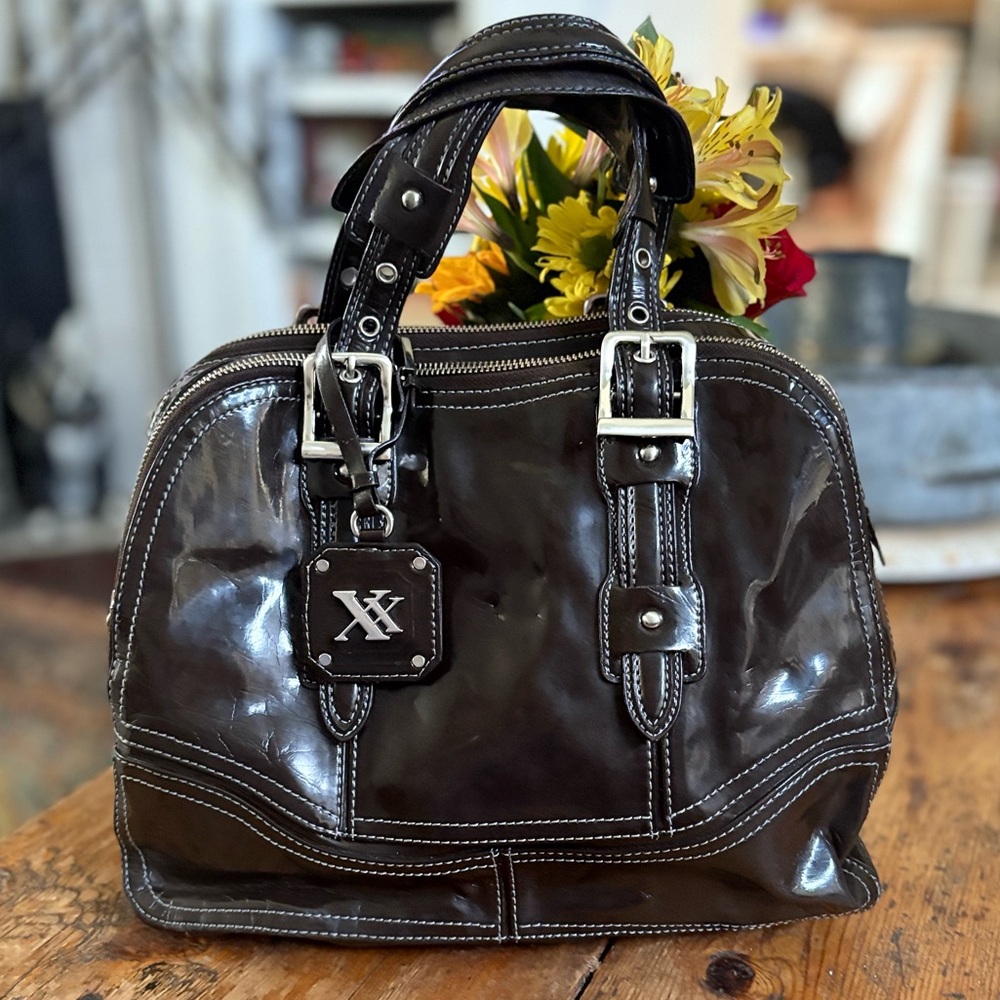 MAXX NY➕Patent Bowler Bag